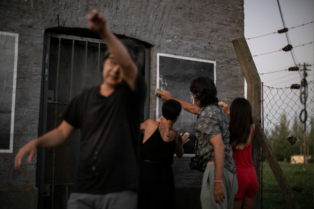 Guille, Nacho, Josefina, Flor. Lobos, Prov. BA 2023  / Foto: Matias D'urso a.k.a. Poch
